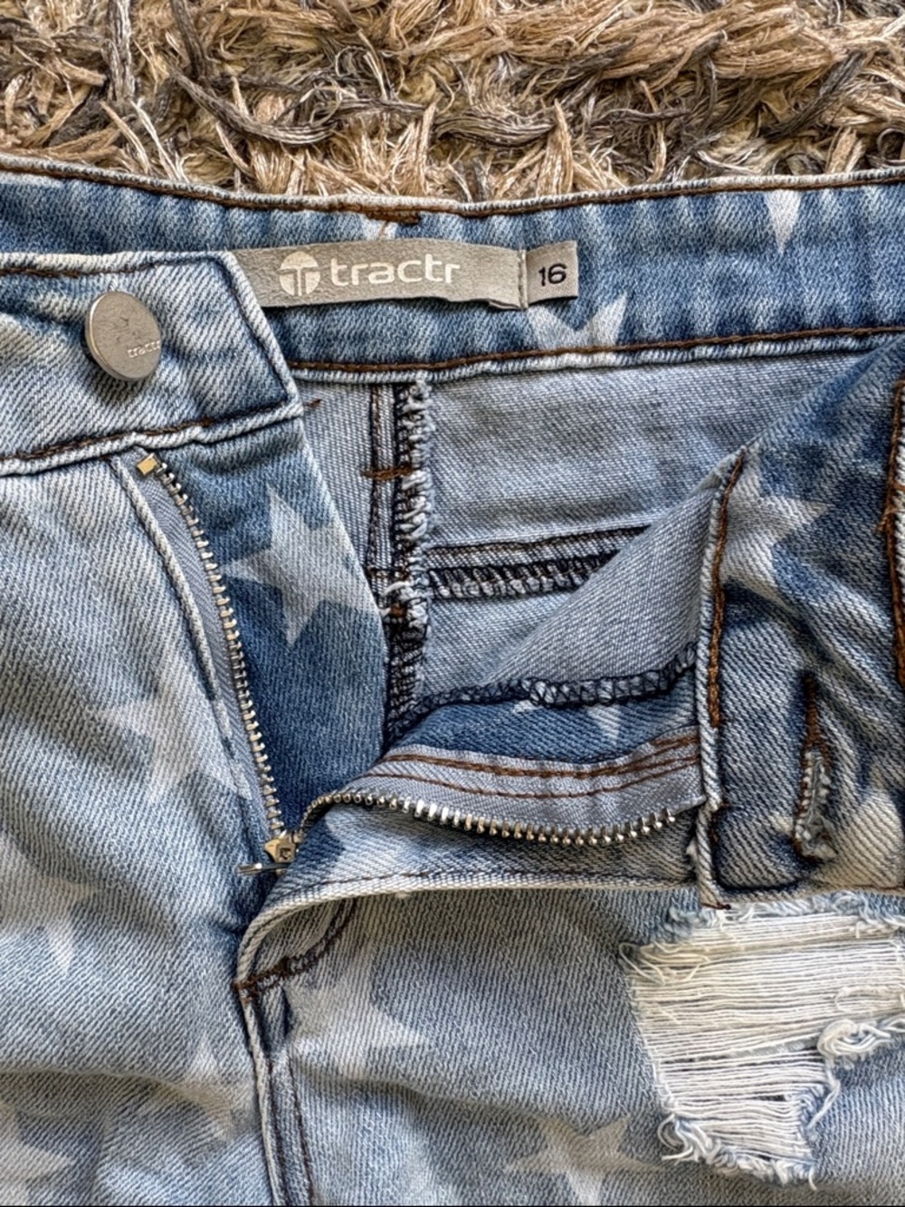 Tractr Light Blue Star-Print Distressed Denim Cotton Shorts - Picture 4 of 7